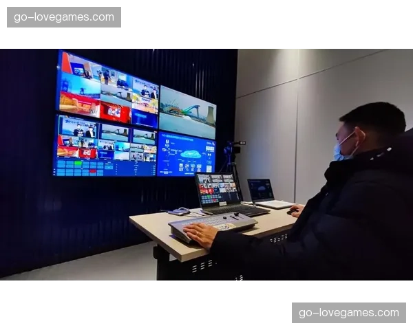 云导播台替代物理切换台，制播团队规模缩减至三分之一